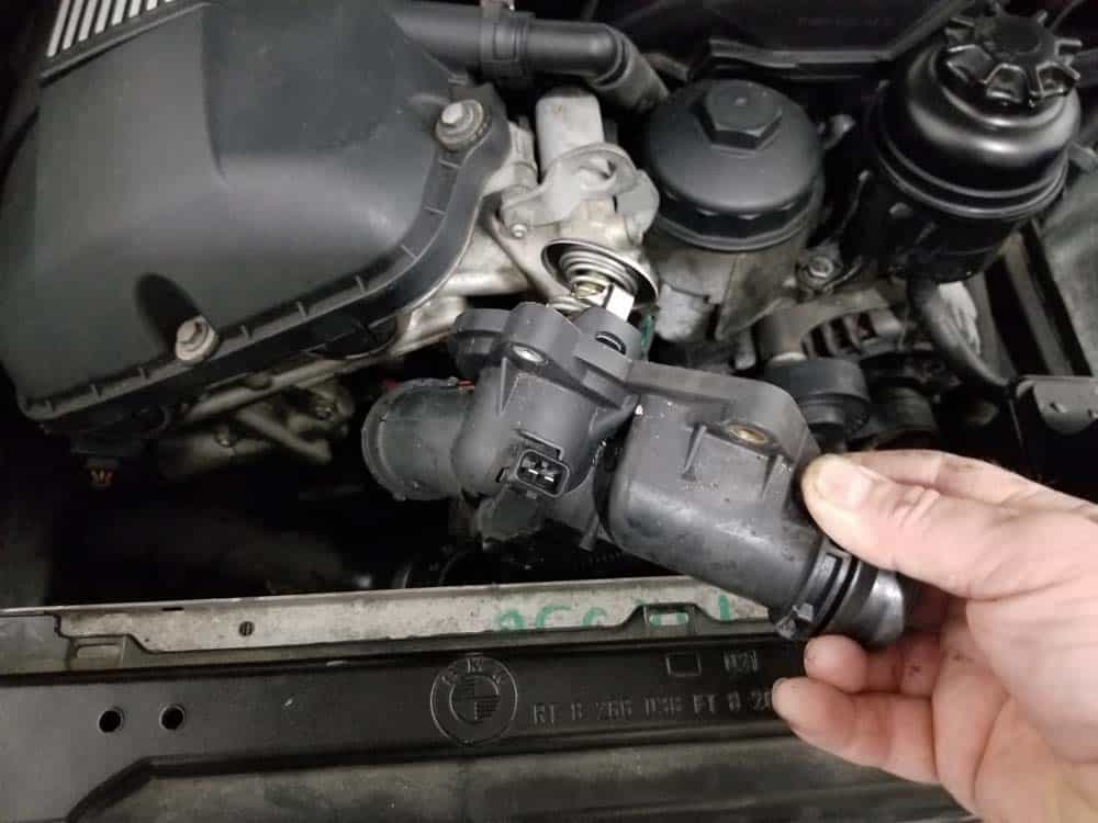 See U2724 in engine
